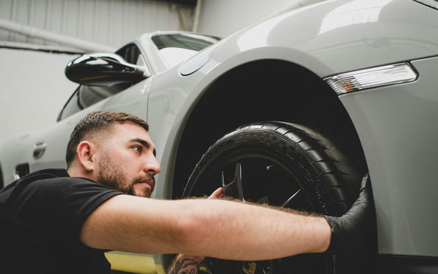 Autofolie entfernen, ohne den Lack zu beschädigen